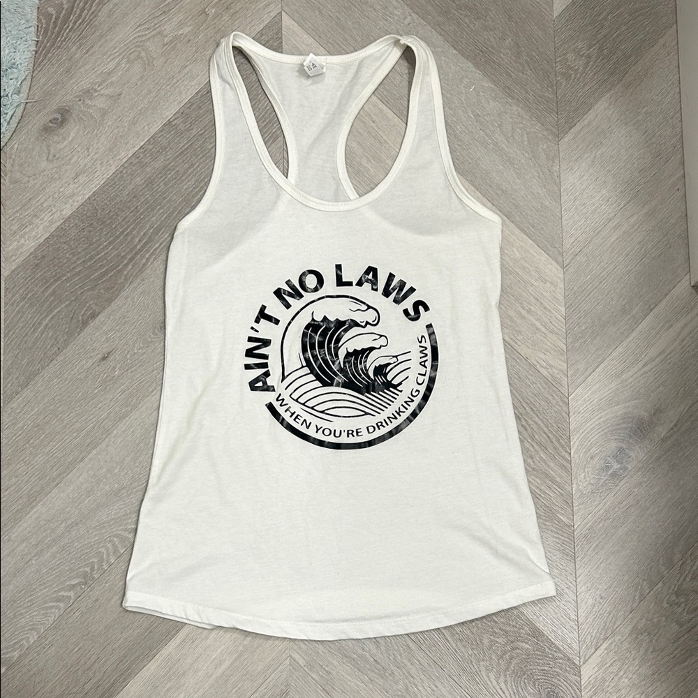 Graphic Tank Top’s - Picture 2 of 4